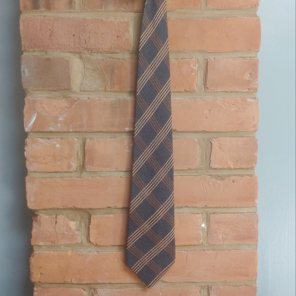 Vintage J.P. Tilford For Harry Rosen Striped Silk Neck Tie In Hand Made In Spain